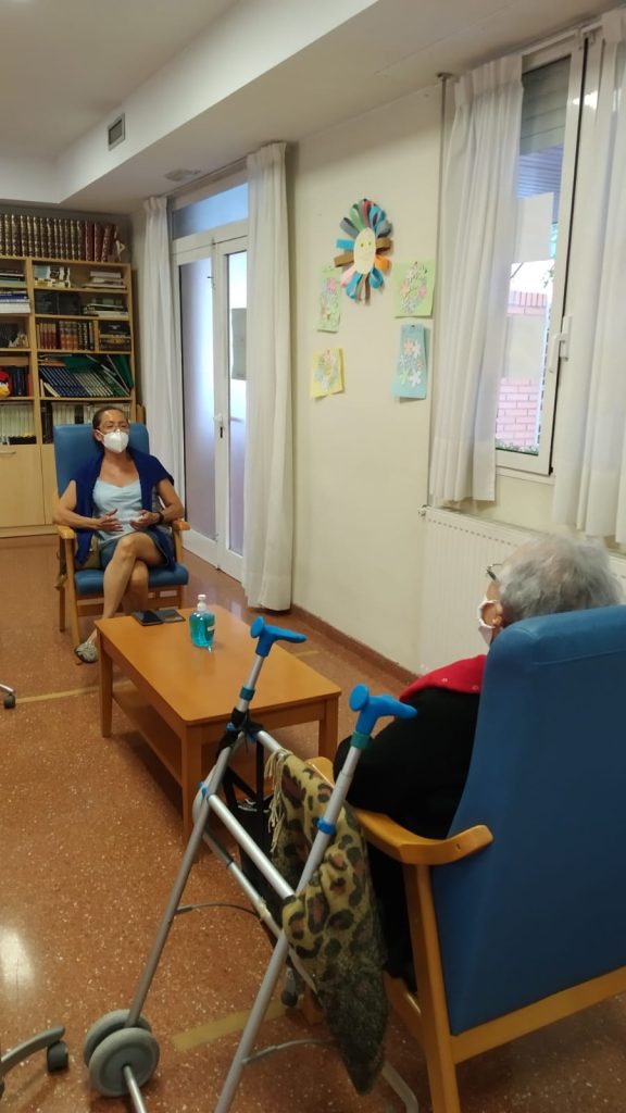 Visita en la Residencia y Centro de Día Ozanam Nuestra Señora del Carmen